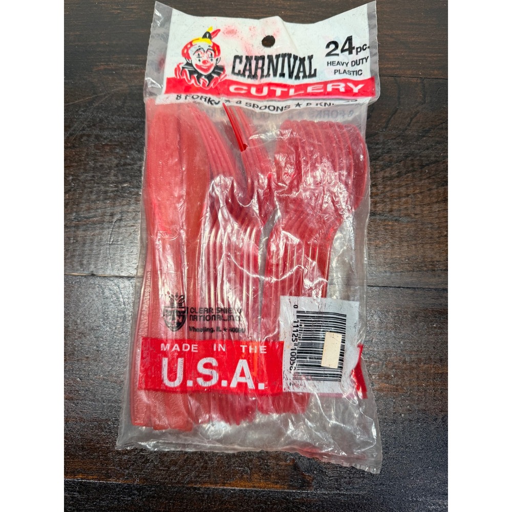 Carnival Cutlery Red Heavy Duty Plastic 24‎ piece USA
